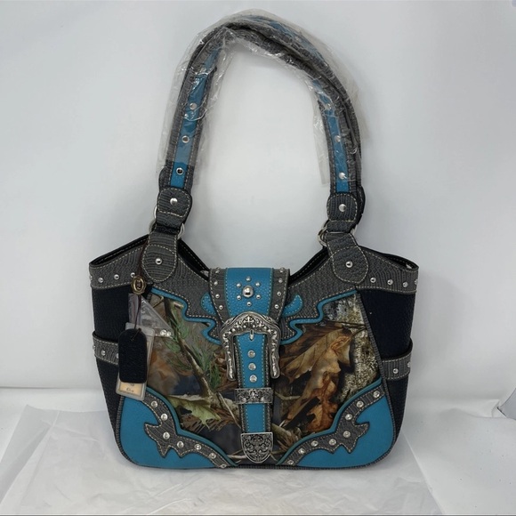 P&G Collection Western Cowgirl Purse Camo Studded Turquoise Western NWT - Picture 1 of 8